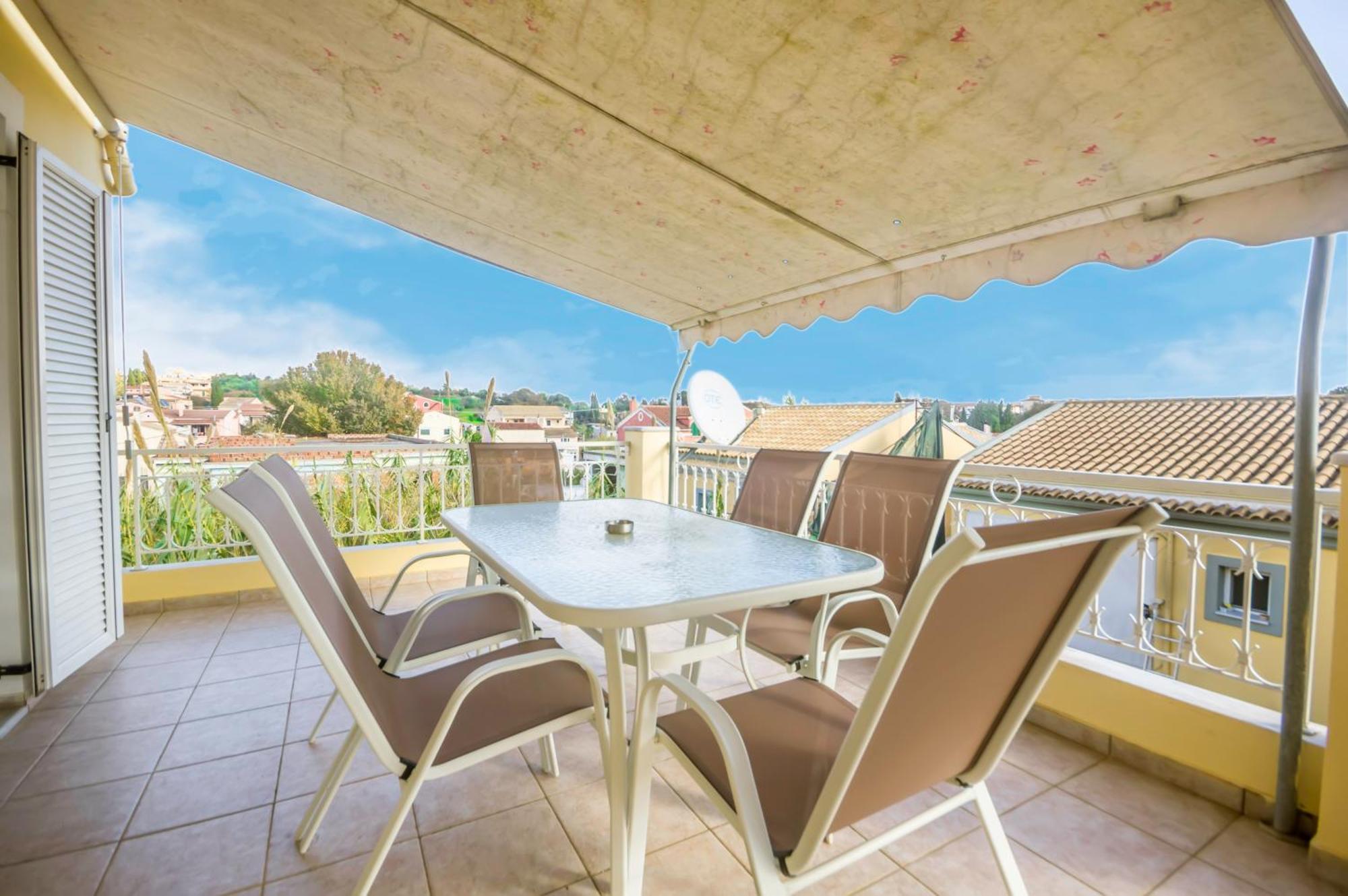 Appartement Διωροφη Μεζονετα-2Km Απο Το Κεντρο-Iliana House à Alepou Extérieur photo